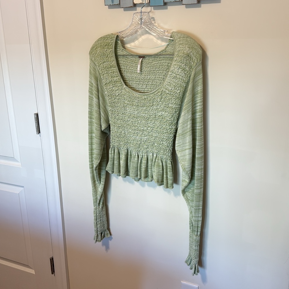 Free People Women’s Free Spirit Smocked Peplum Knit Balloon Sleeved Top / Size S